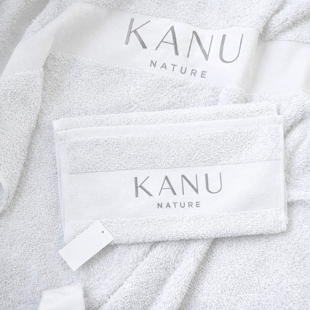 prosop_alb_kanunature_romania_happytour Prosop MARE cu logo KANU Nature - ALB - imagine 1
